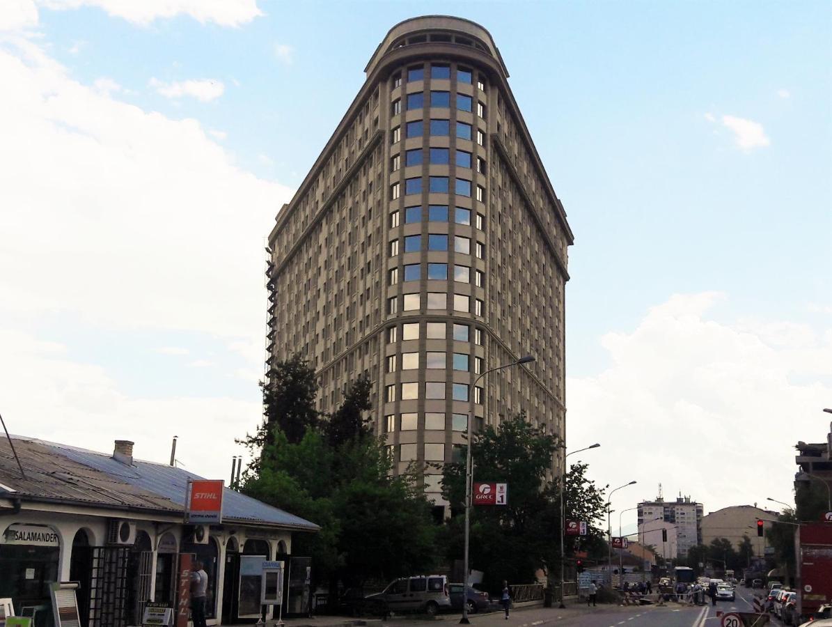 Dow Apartments - Luxury 13Th Floor, Parking Скопие Екстериор снимка