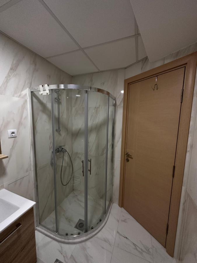 Dow Apartments - Luxury 13Th Floor, Parking Скопие Екстериор снимка